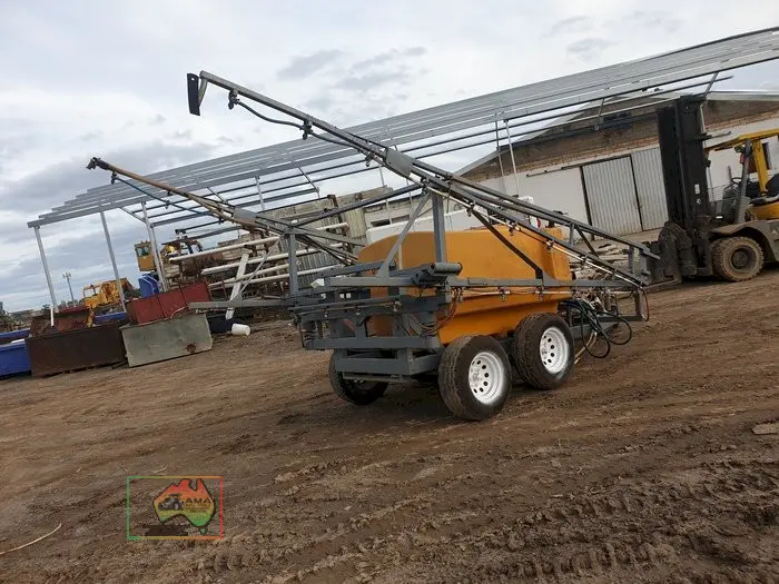 23m Trailing Boom Sprayer - photo 4