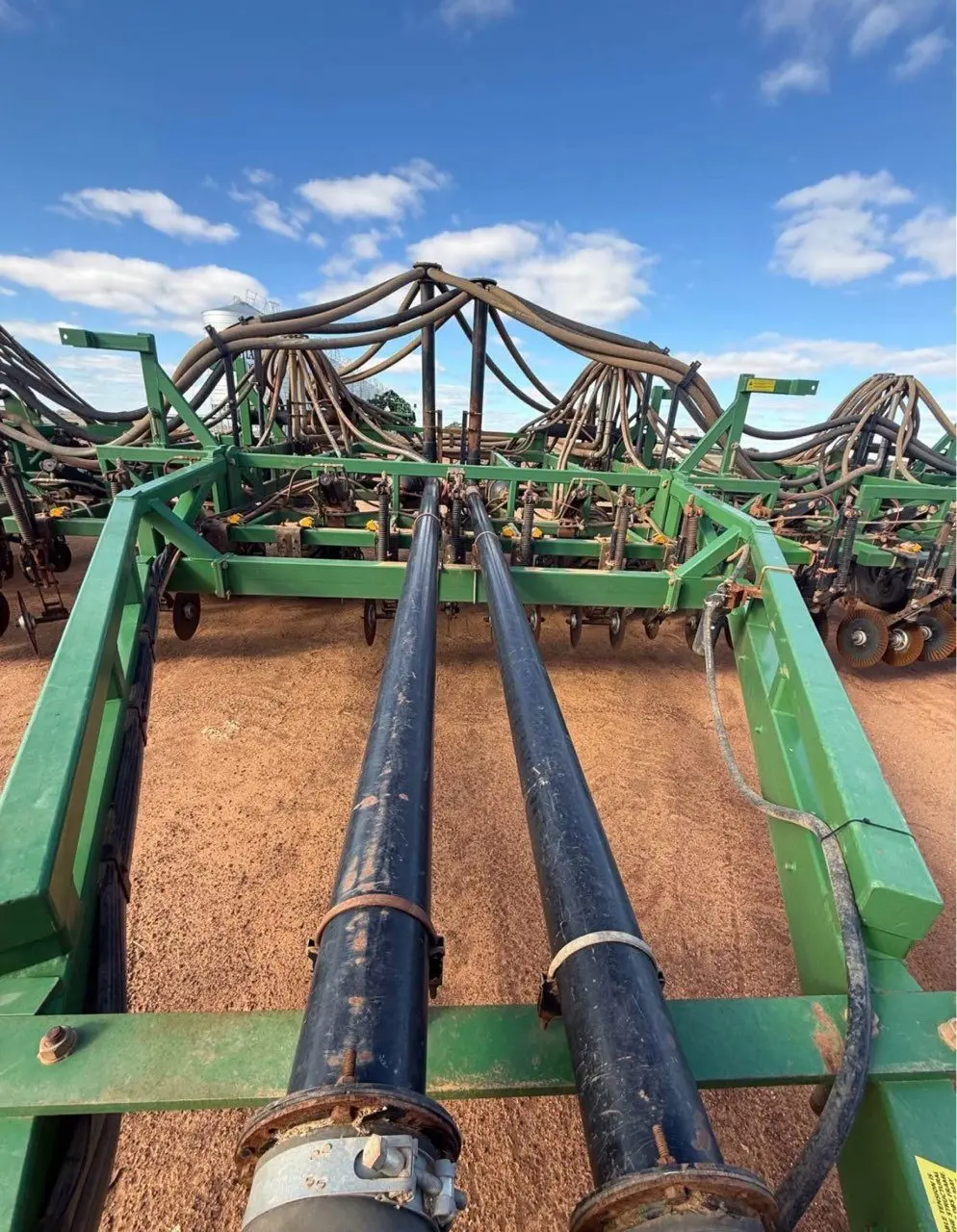 AusPlow DBS D300 60 Ft Airseeder Bar - photo 2