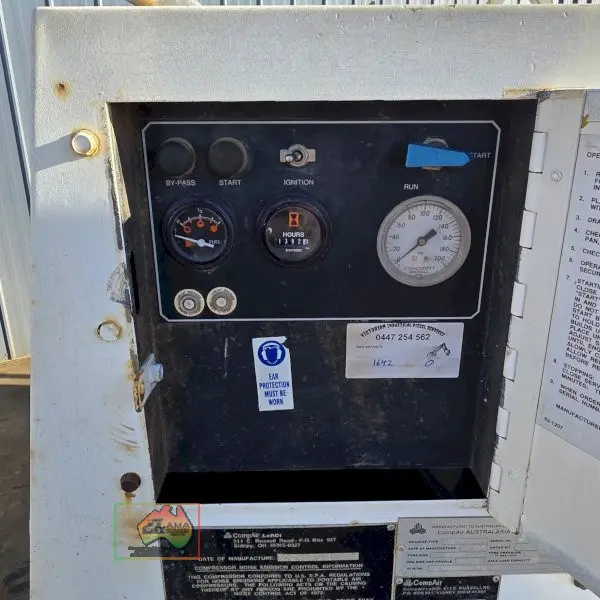 Compair Q125 125CFM Diesel Rotary Screw Compressor + Hose Reel & Blowgun - photo 7