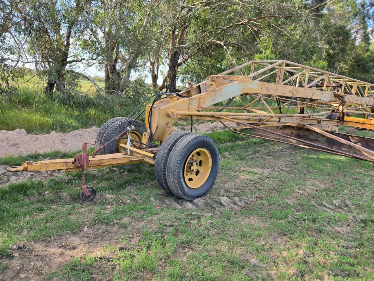 Used - Malcolm Moore 15x45ft Landplane Grader - photo 7