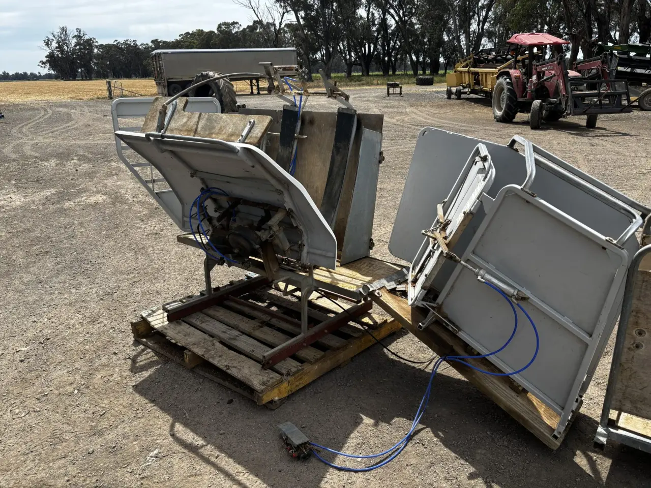Used - Hecton Crutching Cradle - photo 4