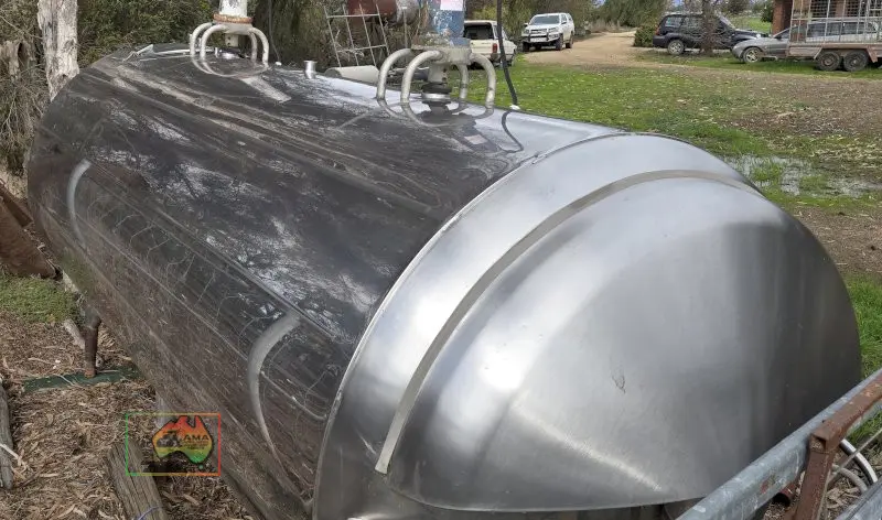4,500 Ltr Stainless Milk Vat - photo 2