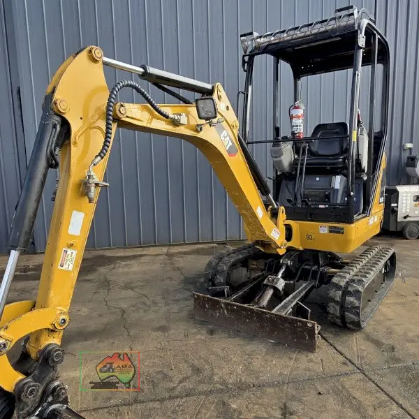 Caterpillar 301.4 Mini Excavator (2018) + Buckets & Optional Trailer - photo 3
