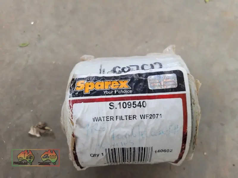 Fleetguard Water Coolant Filter - WF2071 - photo 1