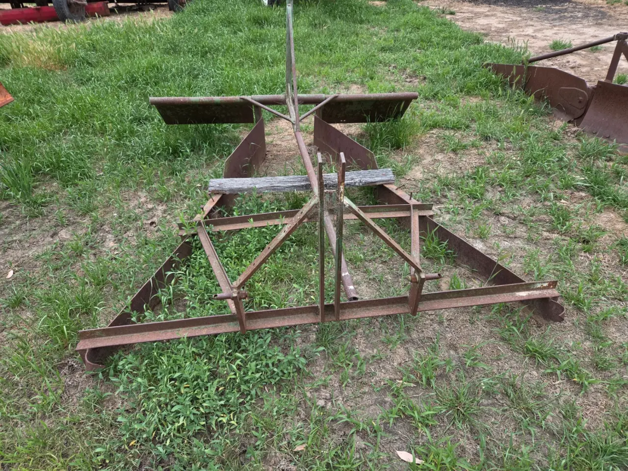 Used - 3pl Check Bank Crowder - photo 2
