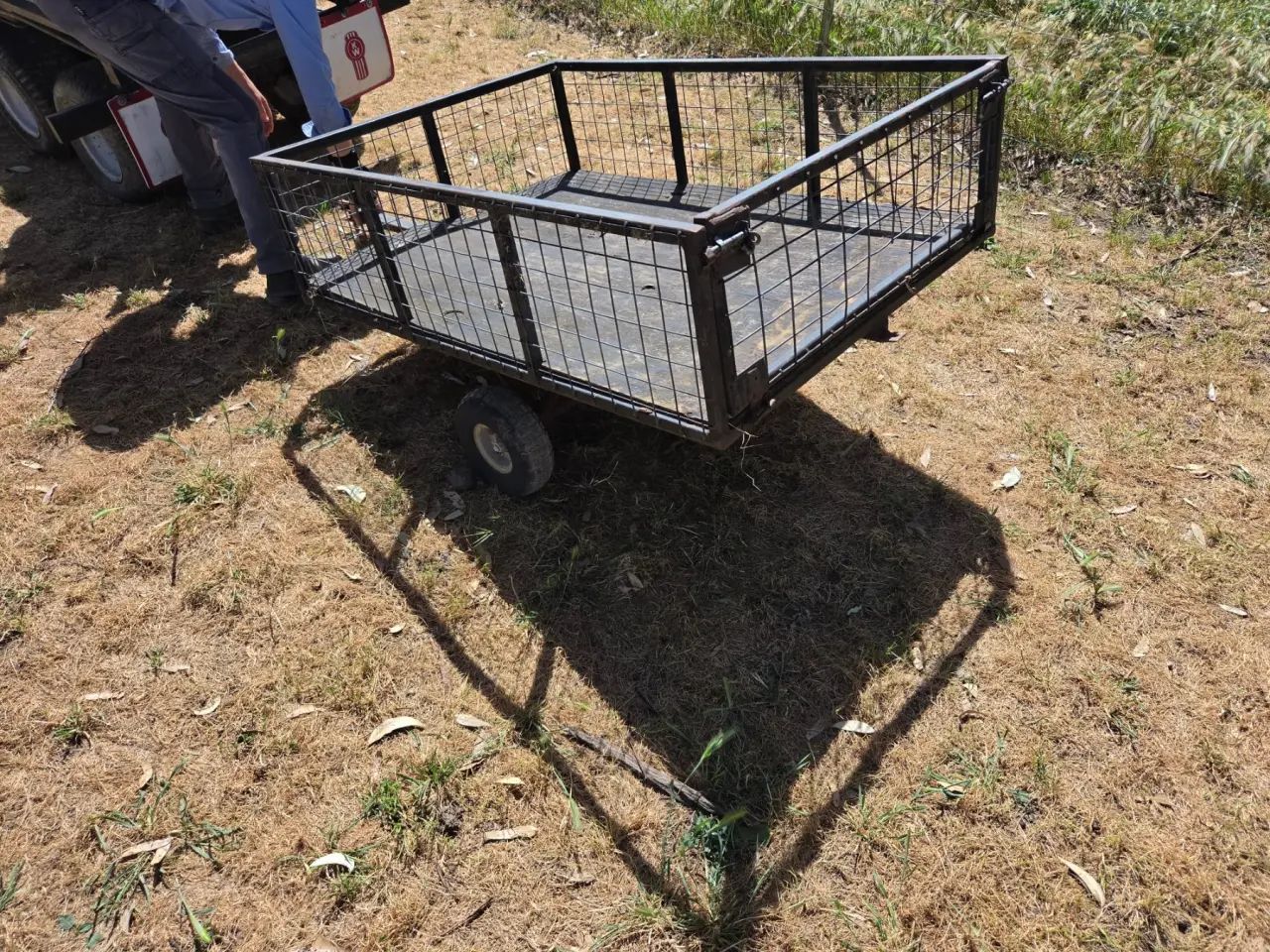 Used - Garden Trailer 940 x 1300 - photo 4