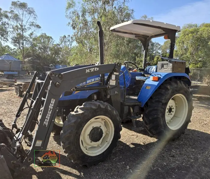 New Holland TT4.65 Tractor with FEL - photo 2