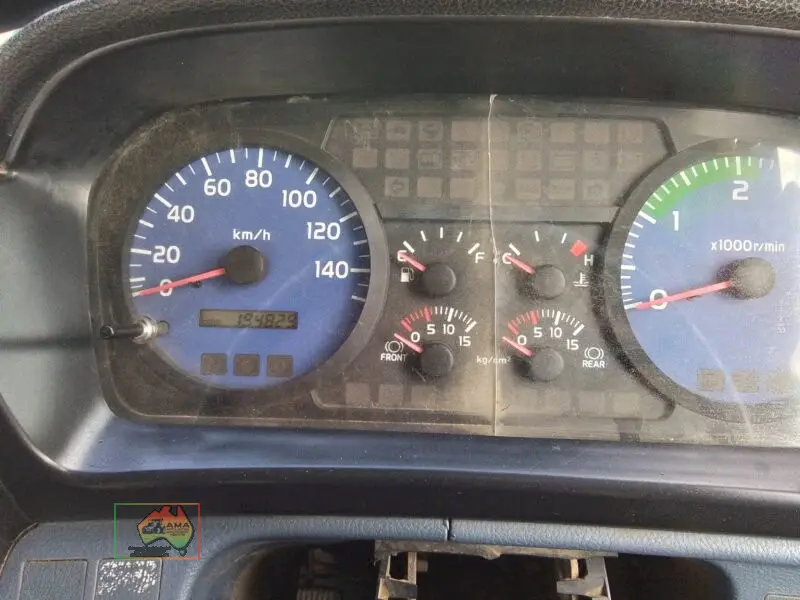 2006 Hino FC4J mini mix truck - photo 10