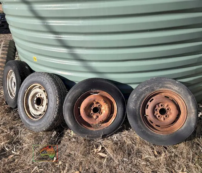 Variety of 5 Trailer Wheels - photo 5