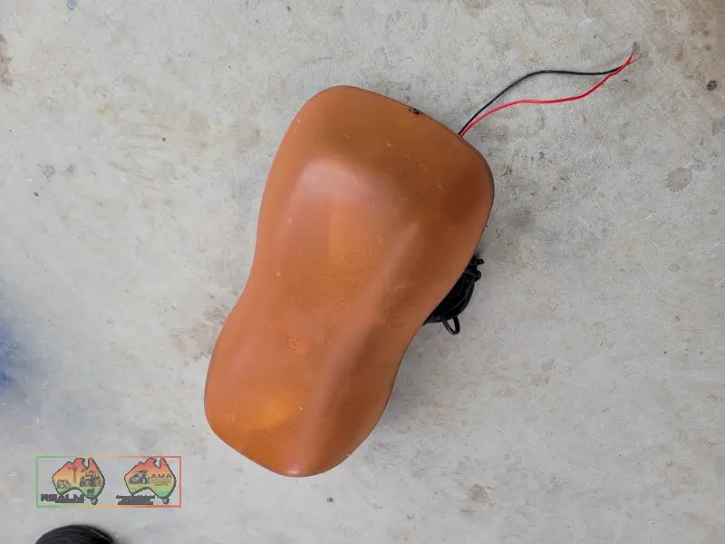 12v Twin Flashing Light Set (Kyabram Vic.) - photo 2