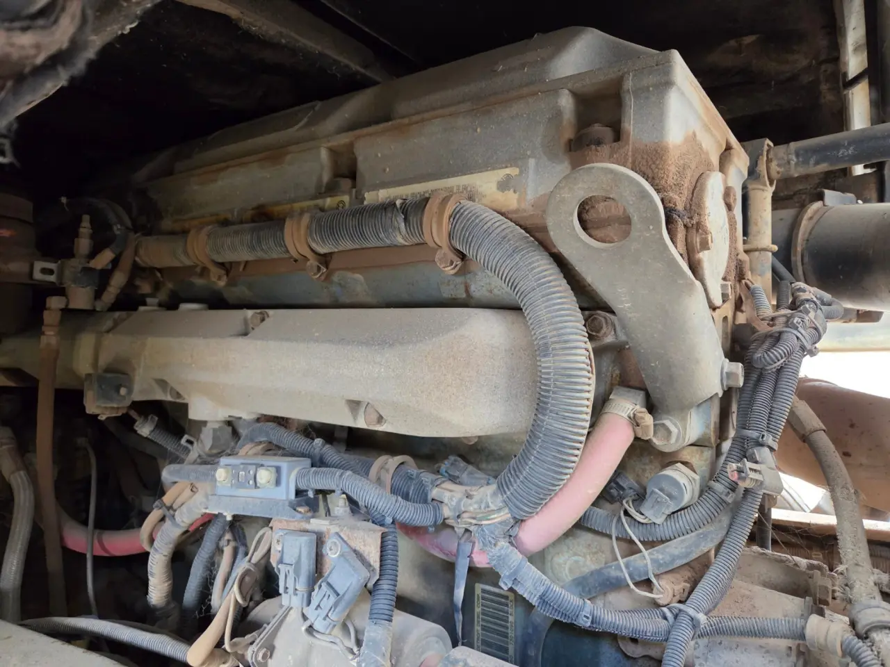 Iveco 4500 Bogie Tipper - photo 9