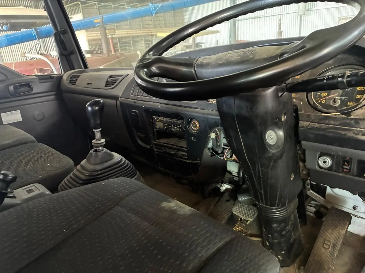2006 Isuzu FTR-900 Long - photo 9