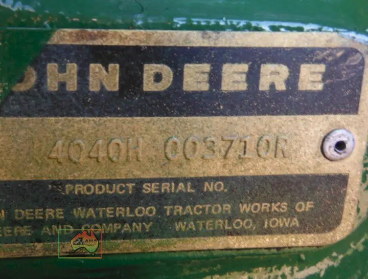 John Deere 4040 Tractor - photo 11