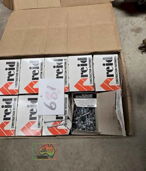 9x Boxes of 100 Ramset/Reid Pins - photo 1