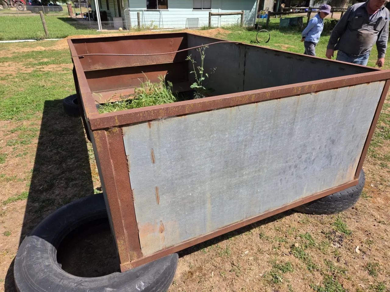 Used - 12 Ft Grain Bin - photo 4