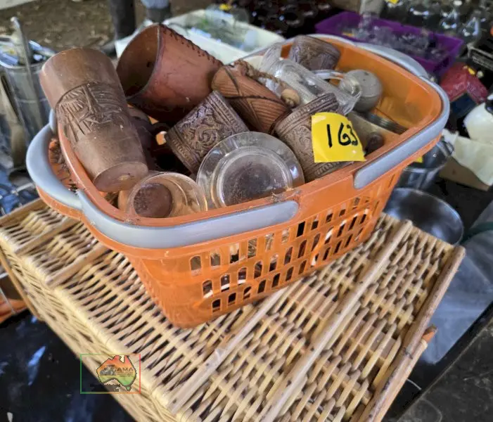 Basket of Mugs - photo 1