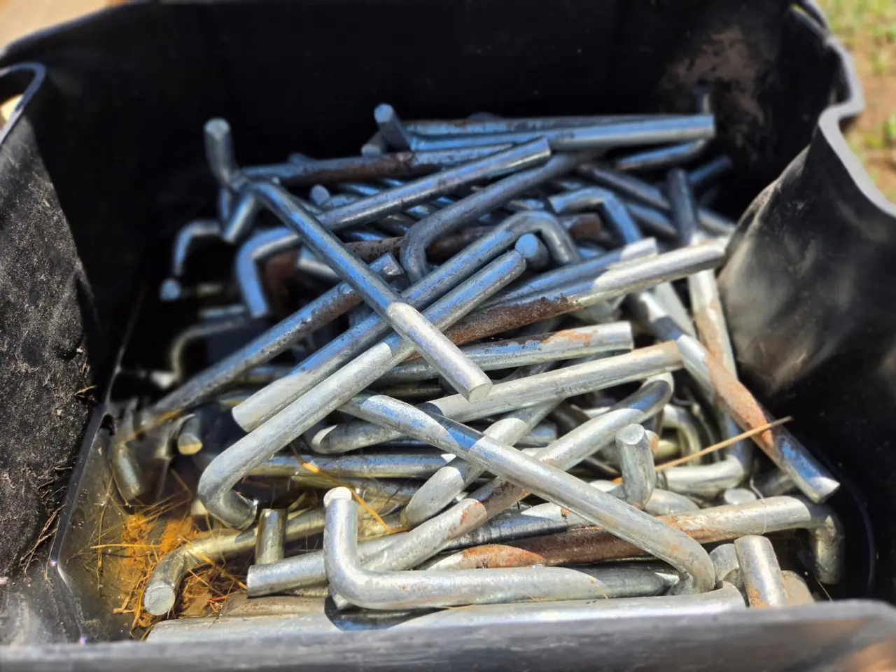 Used - Black Tub of Stockyard Panel Pins - photo 2