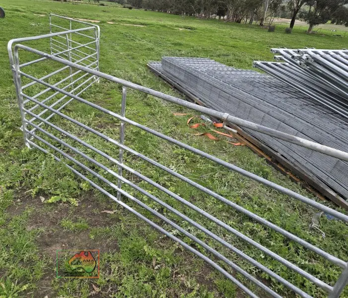3m Pipe Portable Sheep Yard Panels - photo 4