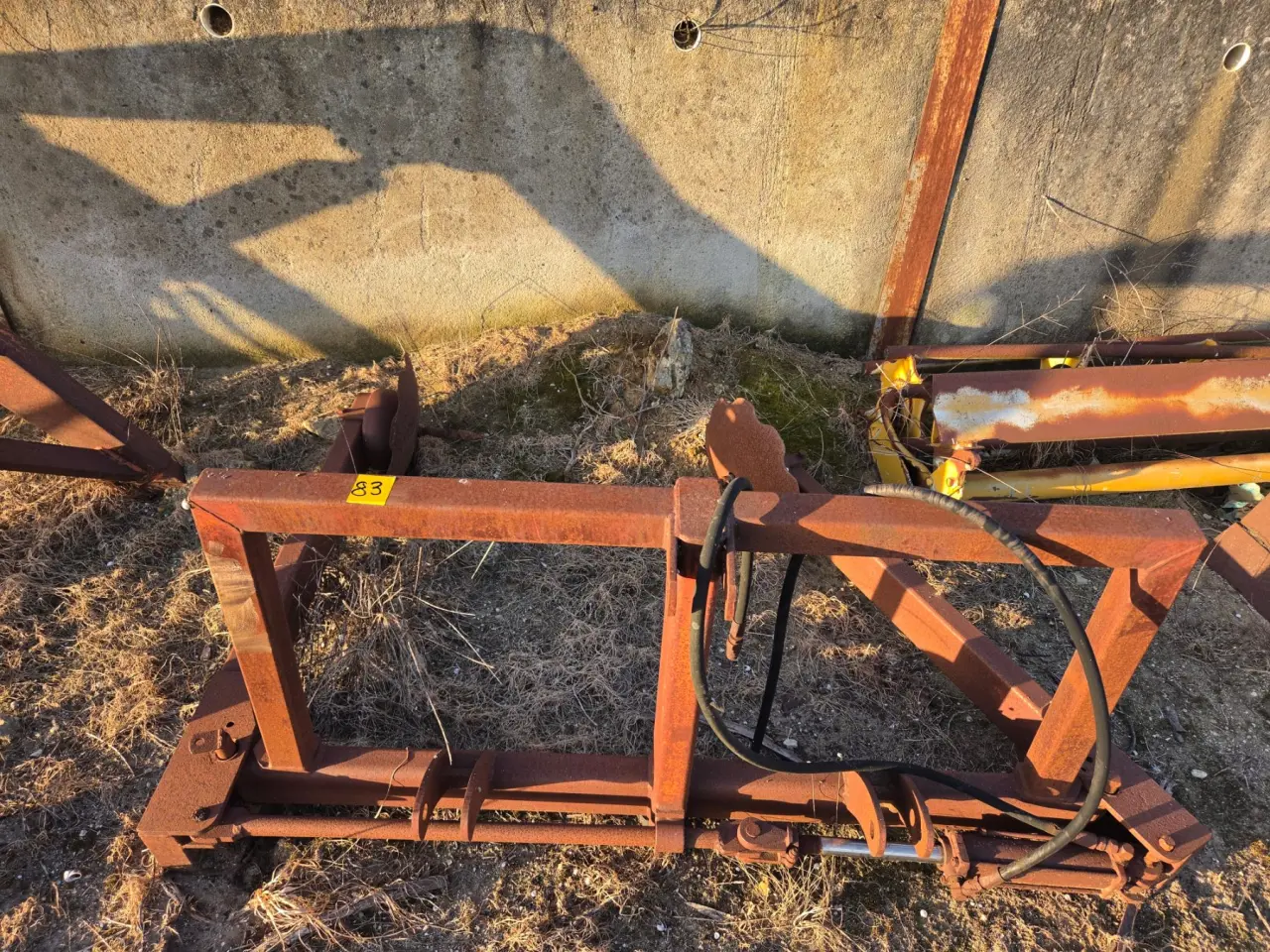 3pl Hyd. Hay Grab & Un-Roller - photo 3