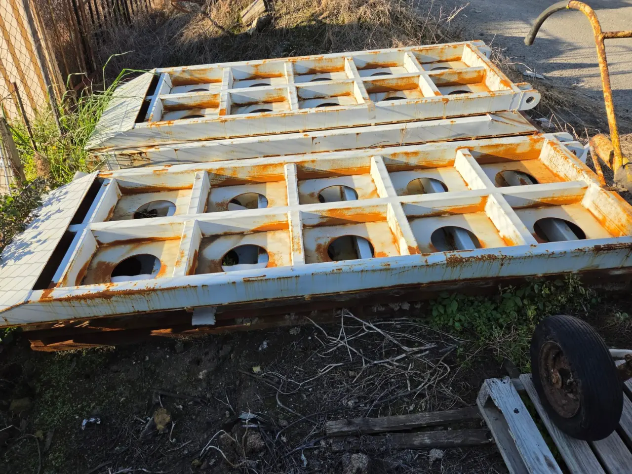 Pair of New Beaver-Tail Truck Ramps - photo 4