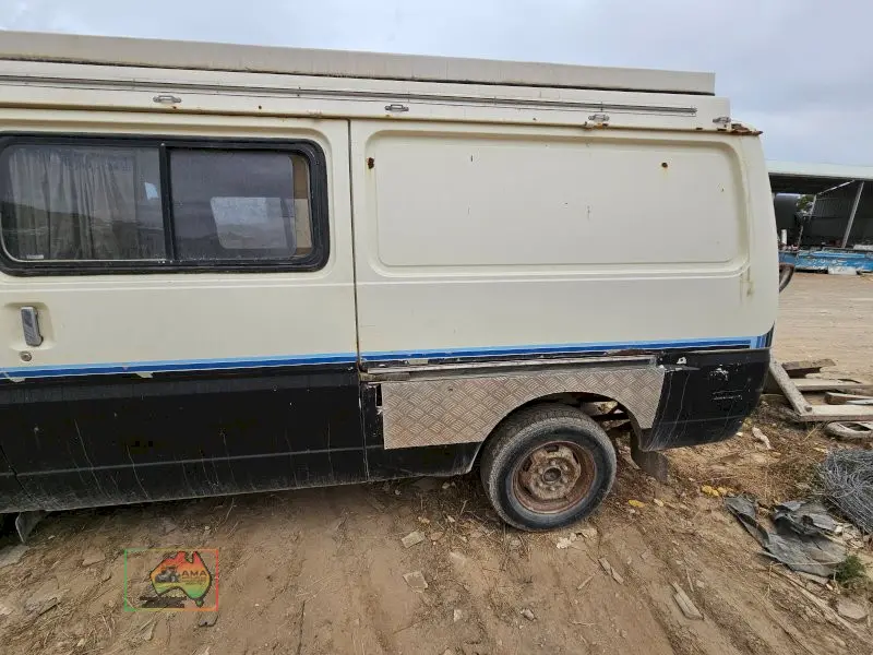 1983 Nissan Urvan LWB Camper - photo 6
