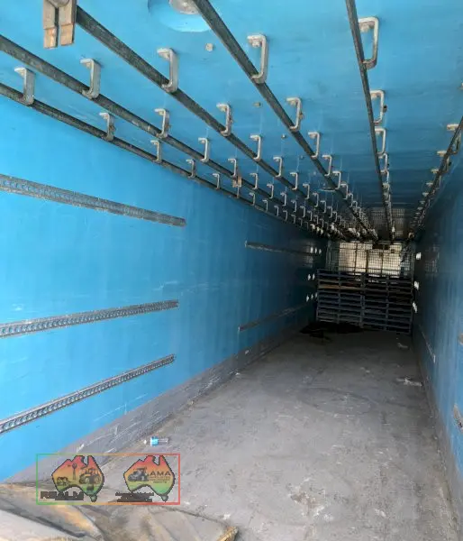 45ft FTE 'Meat Hanger' Fridge Van - photo 3