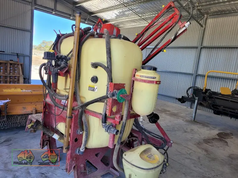 3pl Hardi, 1,100 Ltr Boom Sprayer - photo 3
