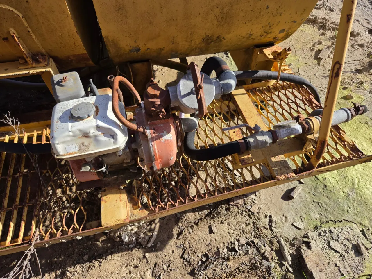 Slip-on Dual Fuel Tanks - photo 5