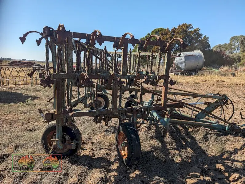 JOHN SHEARER FIELDSPAN CULTIVATOR - photo 9