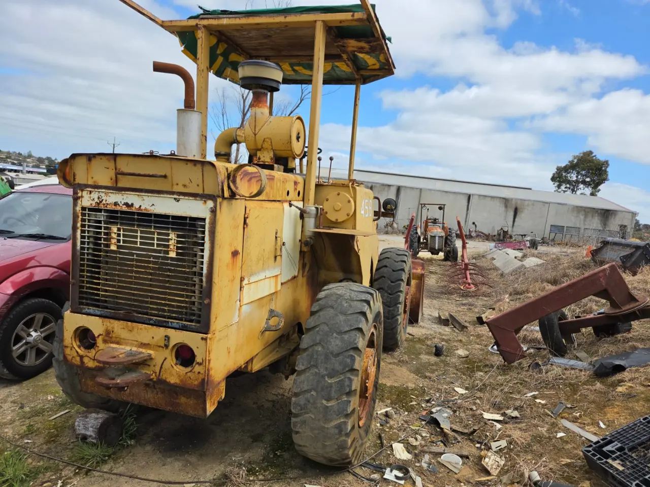 Clark 45B Articulated Loader - photo 5