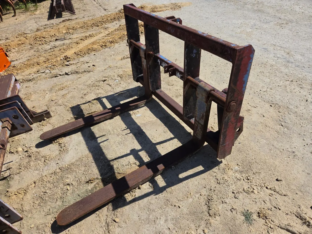 H/duty Challenge FEL Pallet Forks - photo 3