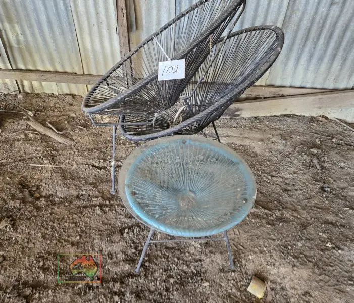 2x Cane Chairs & Glass Coffee Table - photo 2