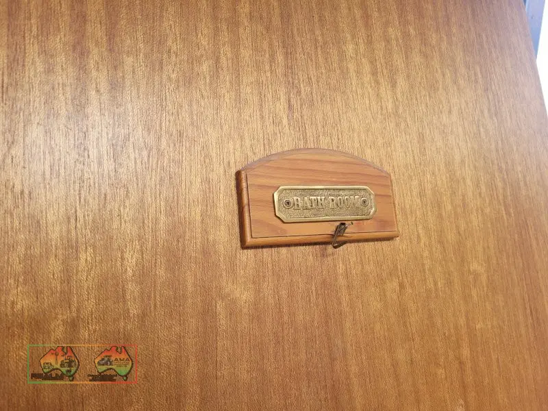Timber Bathroom Door 81 x 200cm (Kyabram Vic.) - photo 3