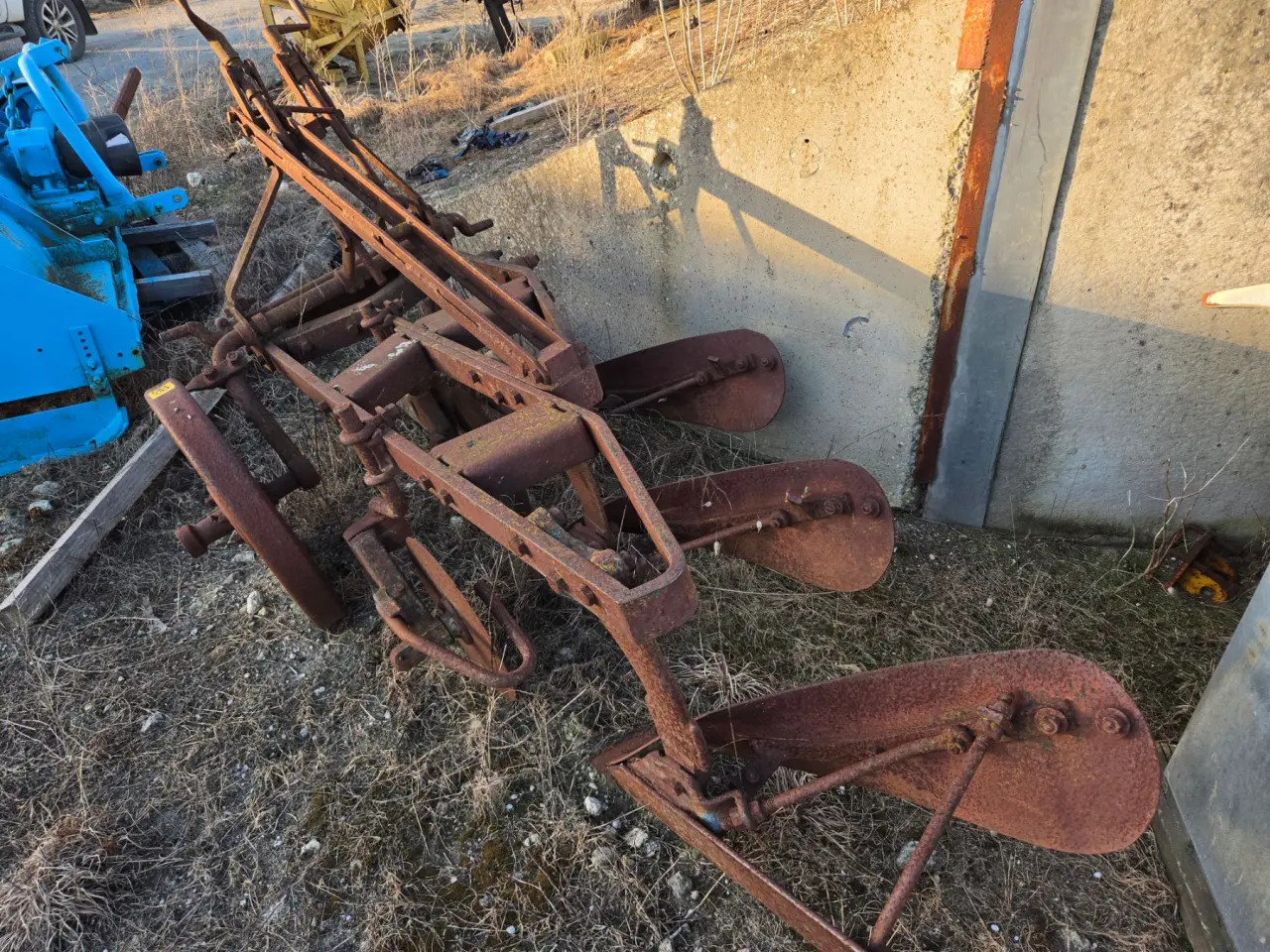 Garden Art 3 Furrow Plough (Copy) - photo 1