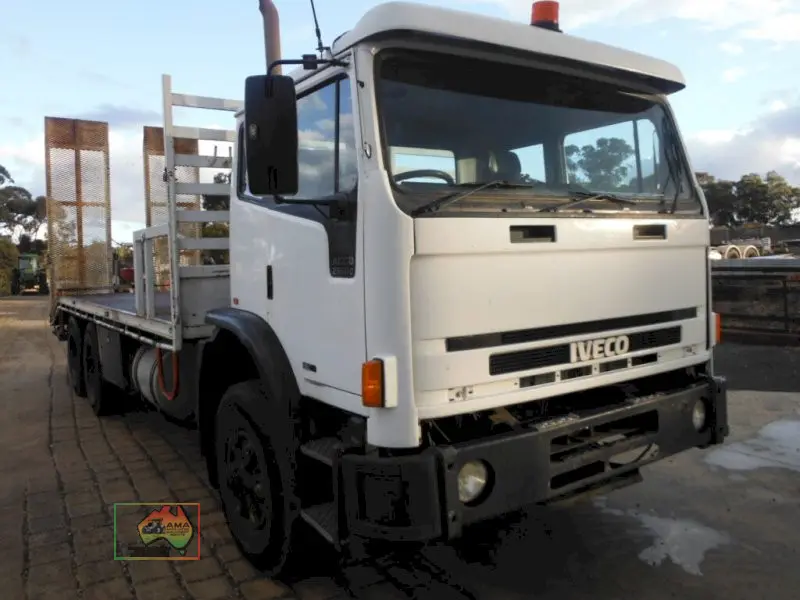 2005 Iveco Acco 2350 Beavertail Tray - photo 3