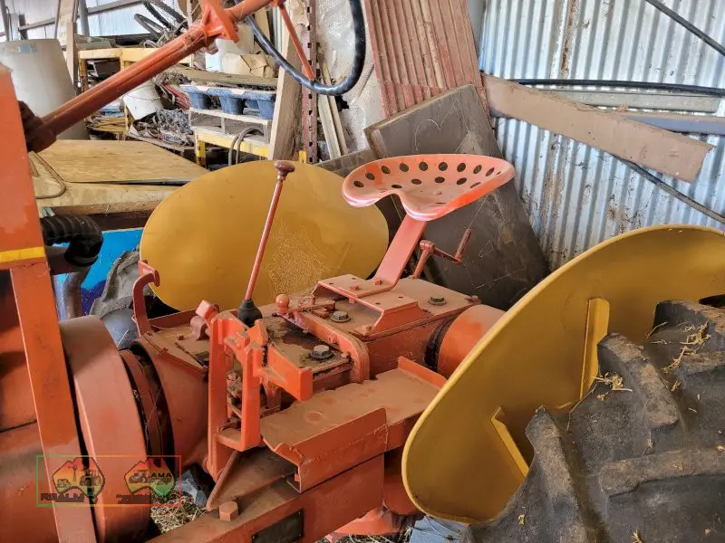UNIQUE 3 Wheel Newman WD2 Diesel Tractor (Kyabram Vic) - photo 10