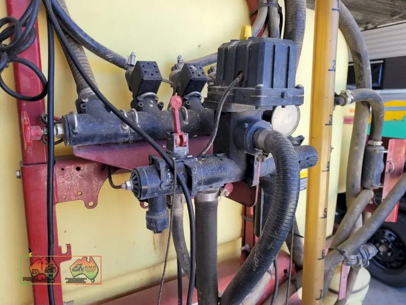 3pl Hardi, 1,100 Ltr Boom Sprayer - photo 13