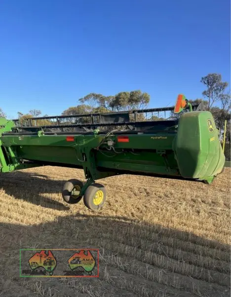 John Deere Header - 2010  model 9770 STS with 640D  front - photo 6