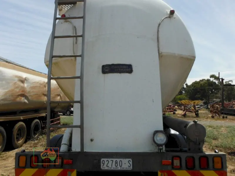 1994 Marshell Tri-axle Fuel Tanker - photo 4