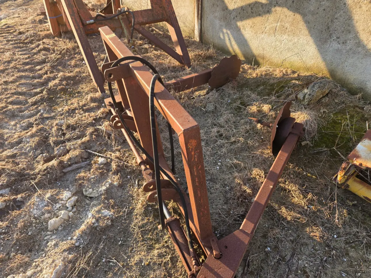 3pl Hyd. Hay Grab & Un-Roller - photo 1