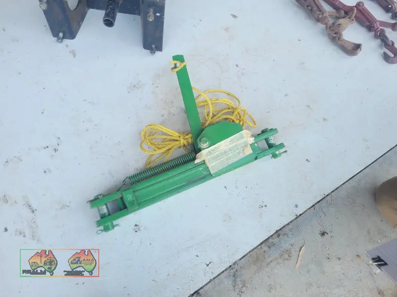 Adjustable Drawbar for JD Tractor - photo 3