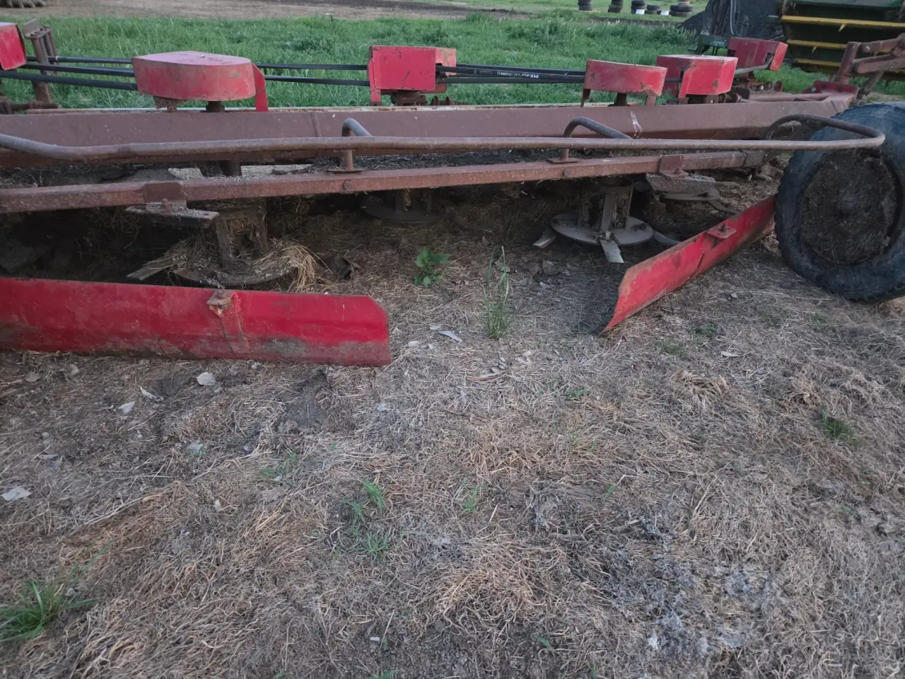 Used - Loxton 7 Disc Mower - photo 7