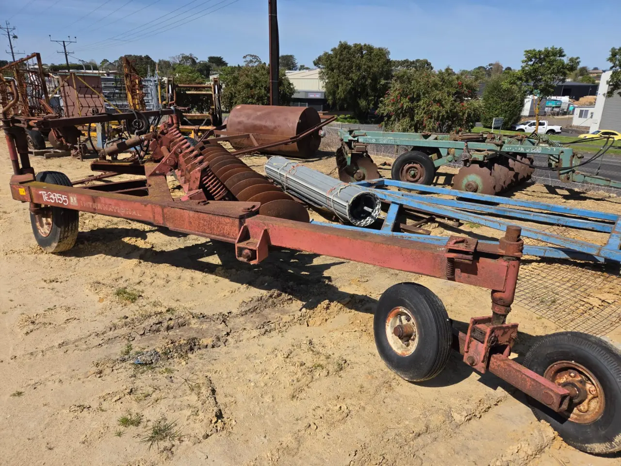 IH 14 Plate One-way Disc Plough - photo 3