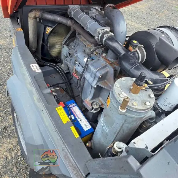 Atlas Copco Xas 185 - Aftercooled Air Compressor - photo 4