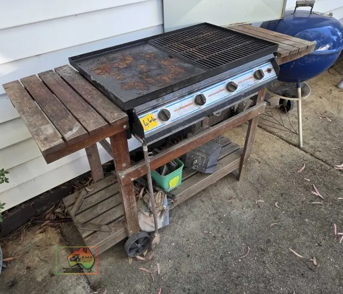 4 Burner Gas BBQ on Timber Trolley - photo 6