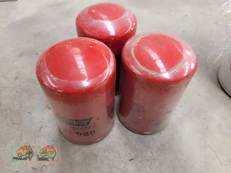 3x Baldwin B988 Oil Filters - photo 1