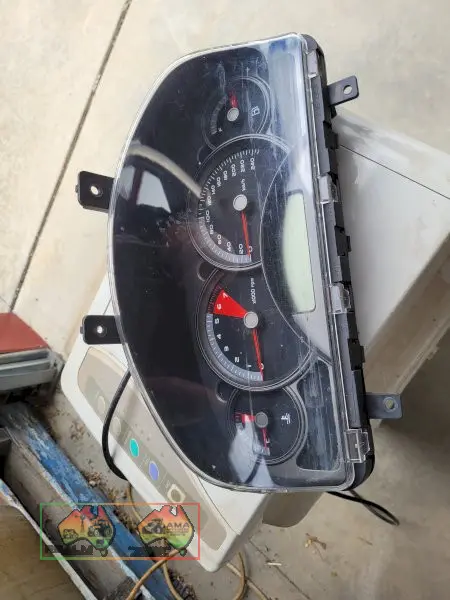 Commodore VZ Dash Gauge Set (Kyabram Vic.) - photo 4