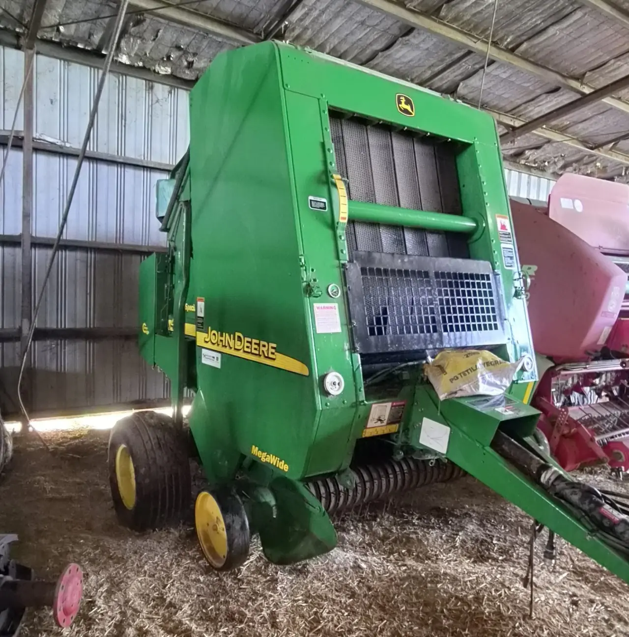 John Deere Megawide 467 Round Baler - photo 9