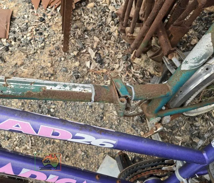 3x Bikes, 1x fold-up frame - photo 5