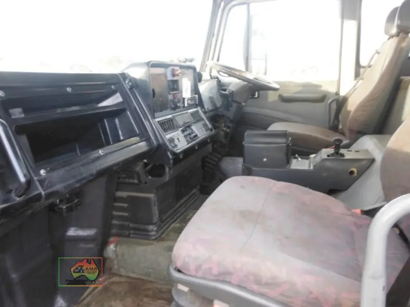 2005 Iveco Acco 2350 Beavertail Tray - photo 8